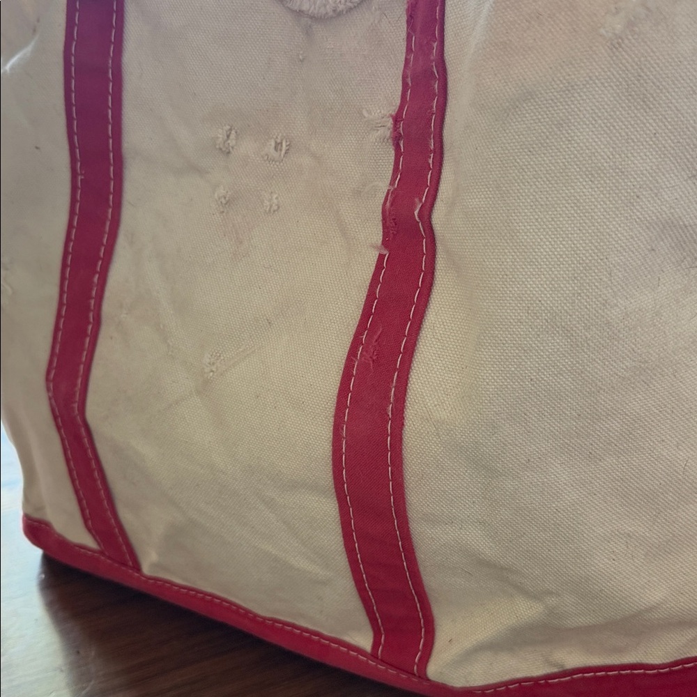 THE GRATEFUL DEAD DOC IS COMING! | A HAND PAINTED BOAT & TOTE VINTAGE RED - Picture 4 of 12